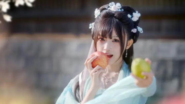 Love Is All Around 2 screenshot